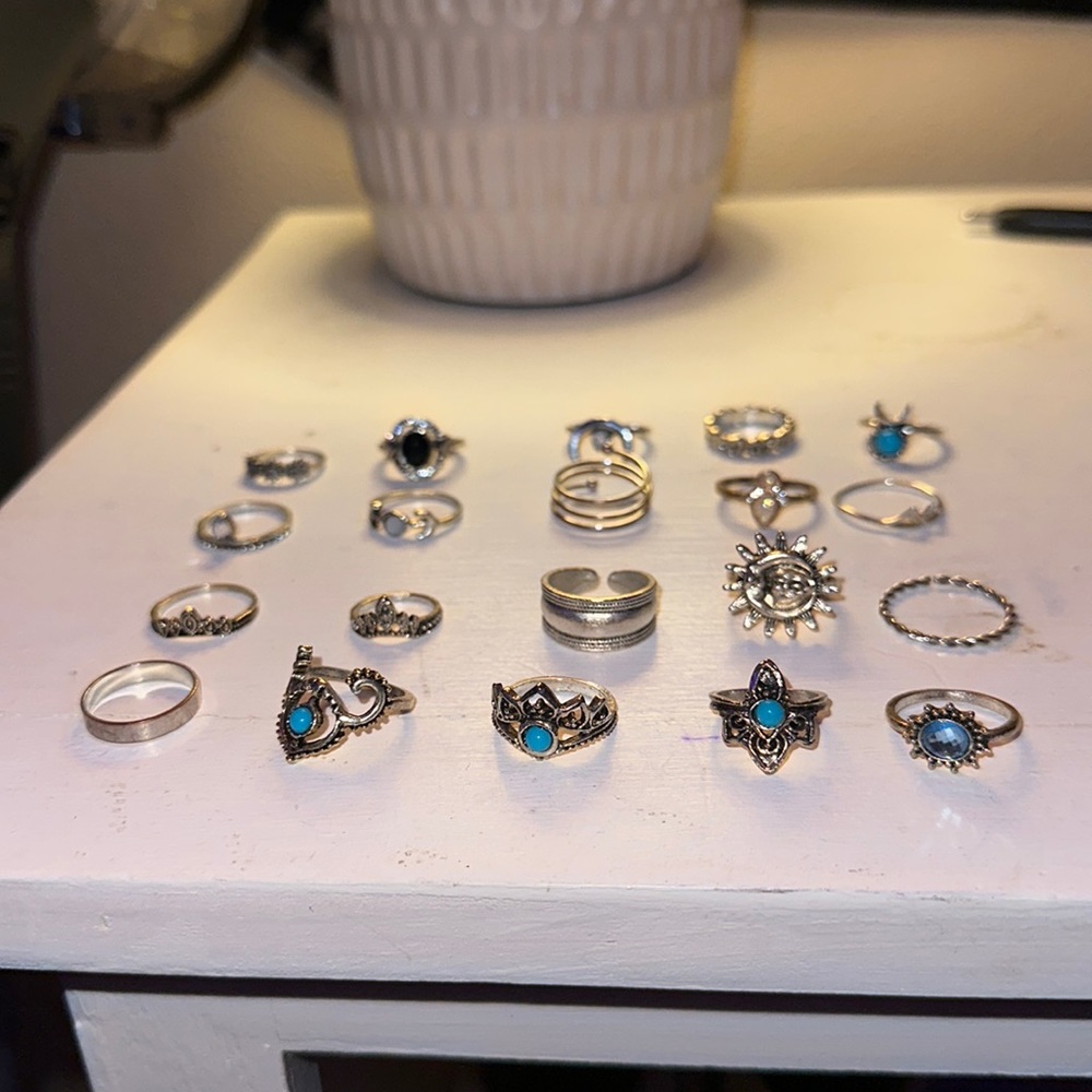 20 pack of silver rings